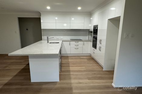 69 Belford Dr, Wellington Point, QLD 4160