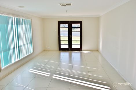 Property photo of 16 Giugni Place Young NSW 2594