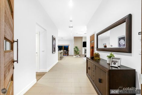 Property photo of 12 Bunyip Walk Caroline Springs VIC 3023