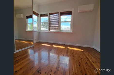 Property photo of 11 Mitchell Street Wodonga VIC 3690