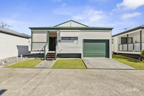 Property photo of 8/2-40 Koplick Road Chambers Flat QLD 4133