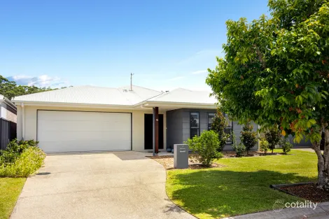 18 Grebe Cres, Bli Bli, QLD 4560