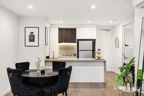 Property photo of 109/5 Hanke Road Doncaster VIC 3108