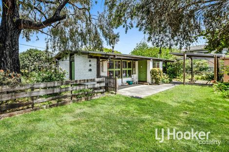 Property photo of 7 Smethurst Street Cranbourne VIC 3977