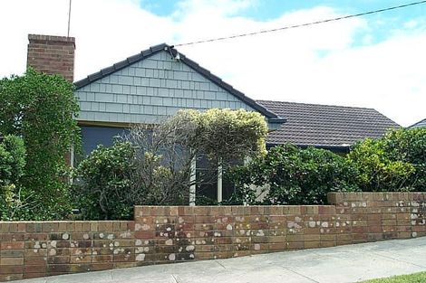 Property photo of 72 Memorial Drive Bar Beach NSW 2300