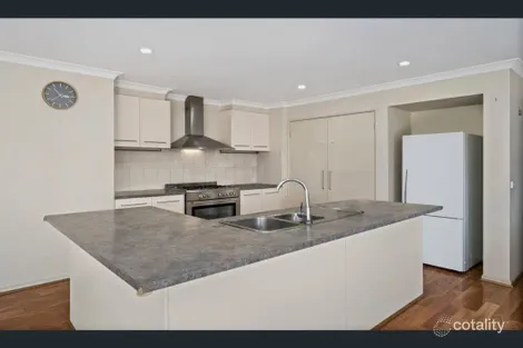 Property photo of 42 Leda Drive Tarneit VIC 3029