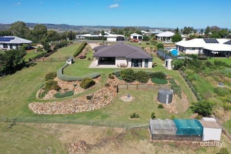 Property photo of 3 Explorer Court Gowrie Junction QLD 4352