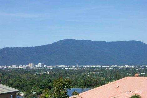 Property photo of 13 Hussar Close Kanimbla QLD 4870