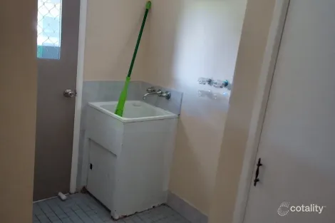 Property photo of 3 Citron Court Crestmead QLD 4132