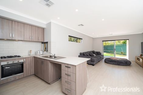 Property photo of 3A Kite Mews Ballajura WA 6066