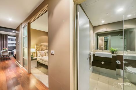 Property photo of 814/228 A'Beckett Street Melbourne VIC 3000