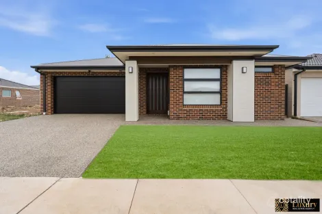 45 Wallangara Bvd, Harkness, VIC 3337