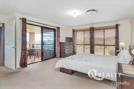 Property photo of 11 Justin Close Parkinson QLD 4115