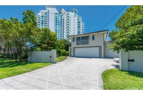 Property photo of 2/3 Labrador Street Labrador QLD 4215