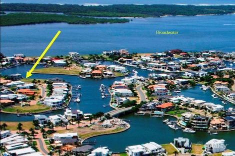 Property photo of 62 Royal Albert Crescent Paradise Point QLD 4216