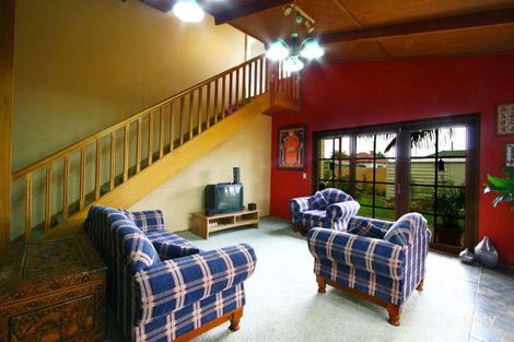 Property photo of 6 Susan Avenue Warilla NSW 2528