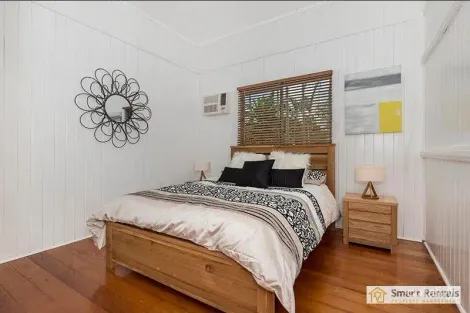 Property photo of 34 Philp Street Hermit Park QLD 4812
