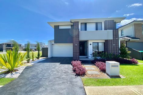 9 Bracken Dr, Denham Court, NSW 2565