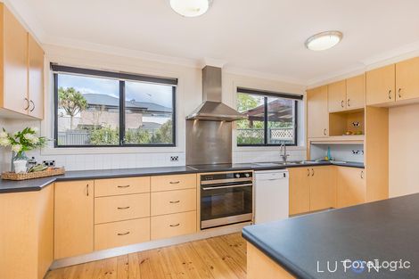 Property photo of 2 Charteris Crescent Chifley ACT 2606