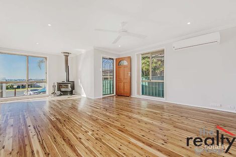 Property photo of 9 Congo Place Kearns NSW 2558