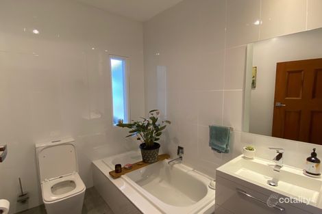 Property photo of 12 Maclise Street Castlemaine VIC 3450