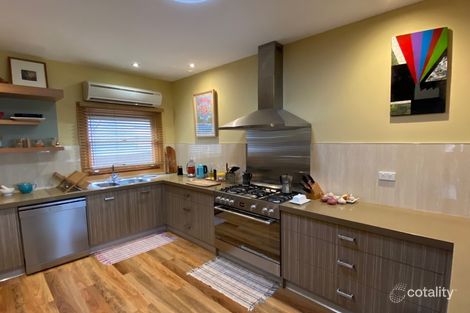 Property photo of 12 Maclise Street Castlemaine VIC 3450