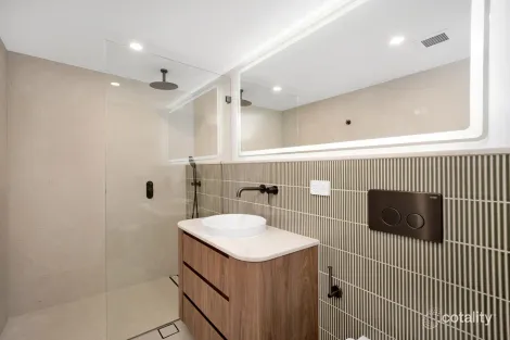 Property photo of 708/2 Springfield Avenue Potts Point NSW 2011