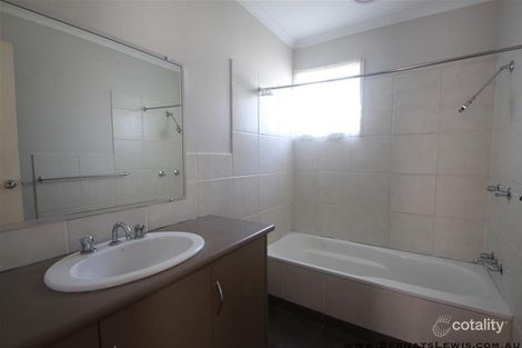 Property photo of 31 Bedford Crescent Eagleby QLD 4207