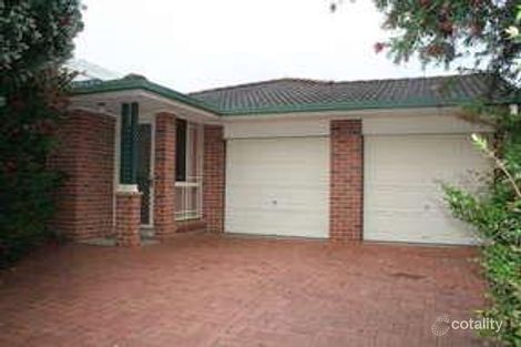 19 Fernleaf Ct, Wattle Grove, NSW 2173