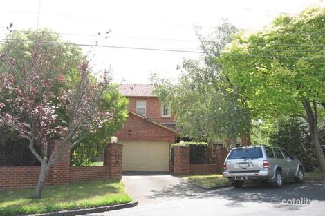Property photo of 15 Kent Court Toorak VIC 3142