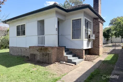 16 Dargan St, Yagoona, NSW 2199