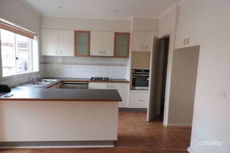 Property photo of 15 Durack Circuit Taylors Hill VIC 3037