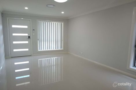 37 Waring Cres, Plumpton, NSW 2761