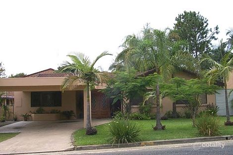 Property photo of 26 Lambros Drive Benowa QLD 4217