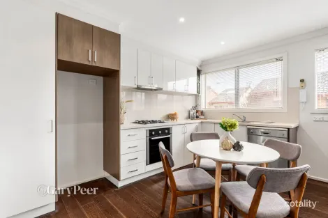 Property photo of 2/9 Dunoon Street Murrumbeena VIC 3163
