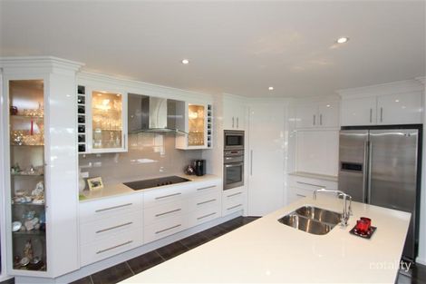 Property photo of 15 Magellan Place Bonny Hills NSW 2445