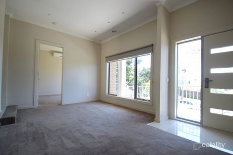 Property photo of 2/872 Waverley Road Wheelers Hill VIC 3150