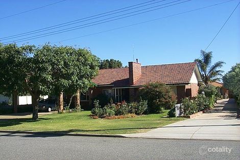 19 Kemmish Cres, Melville, WA 6156