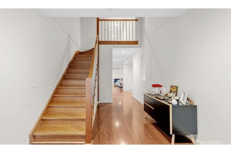 Property photo of 2 Moffat Drive Lalor VIC 3075