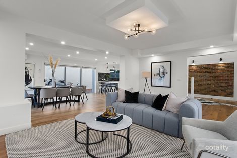 Property photo of 2 St Bernards Drive Keilor East VIC 3033
