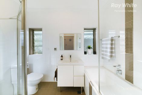 Property photo of 5 Ralph Street Westmead NSW 2145