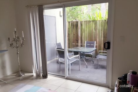 Property photo of 2/63 Monmouth Street Morningside QLD 4170