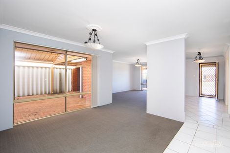 Property photo of 7 Jacka Close Marangaroo WA 6064