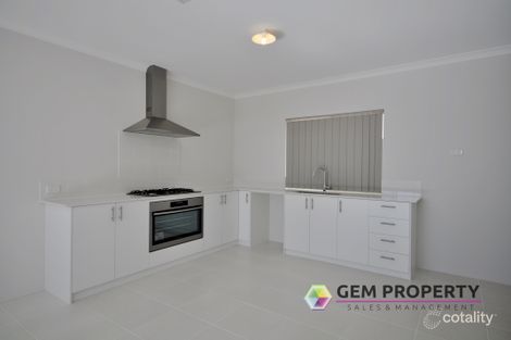 Property photo of 28 Windermere Circuit Success WA 6164