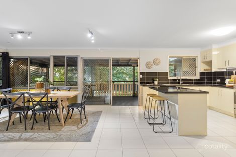 Property photo of 5 Park Road Ferny Hills QLD 4055