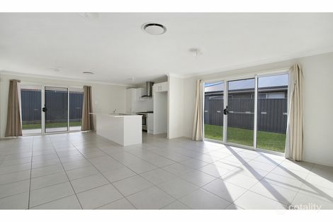 Property photo of 32 Atlantis Crescent Gregory Hills NSW 2557