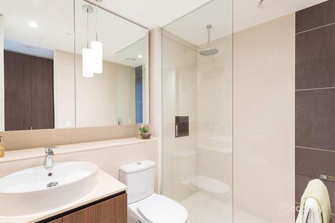 Property photo of 1405/229 Toorak Road South Yarra VIC 3141