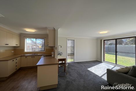 Property photo of 4/13 Coronation Drive Orange NSW 2800