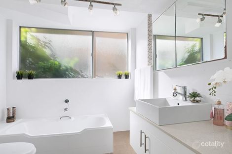 Property photo of 2/22 Glen Street Bondi NSW 2026