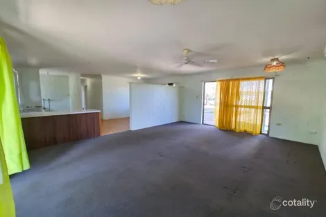 Property photo of 3 Loretta Court Rasmussen QLD 4815